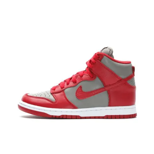 Кроссовки для скейтбординга Nike Dunk High High Top Женские