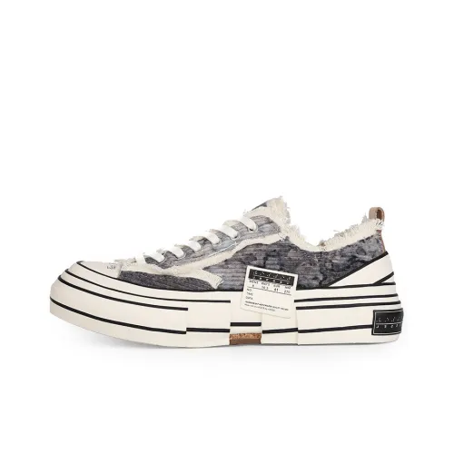 VESSEL Low Top Canvas Shoes Unisex Gray Brown