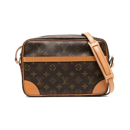 LOUIS VUITTON ПВХ Курьерская сумка Сумка через плечо Женская Коричневая