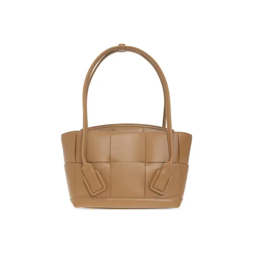 Bottega Veneta Arco Коровья кожа Тоут Сумка для покупок Сумка на плечо Сумка Маленькая Женская Светло-коричневая