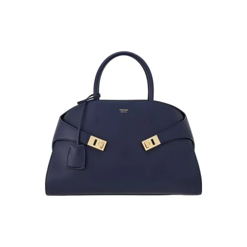 FERRAGAMO GANCINI Коровья кожа Сумка через плечо Сумка среднего размера Женская Синяя