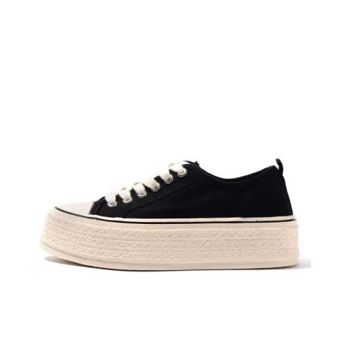 STEVE MADDEN Low-Top Canvas Shoes Women's