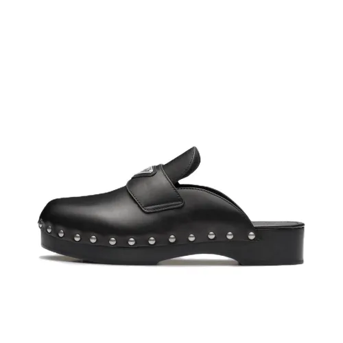 PRADA Домашние тапочки Женские Черные