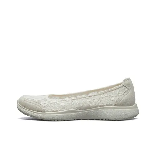 Skechers Женские повседневные туфли с низким верхом для женщин