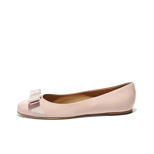 Ferragamo Женские повседневные туфли Женские