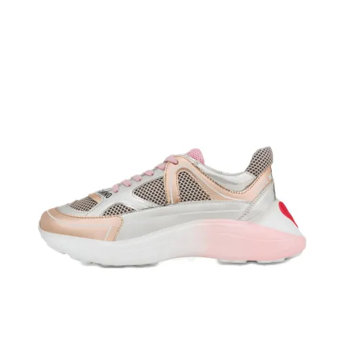 LOVE MOSCHINO Низкий топ Повседневная обувь Женская Светло-розовая