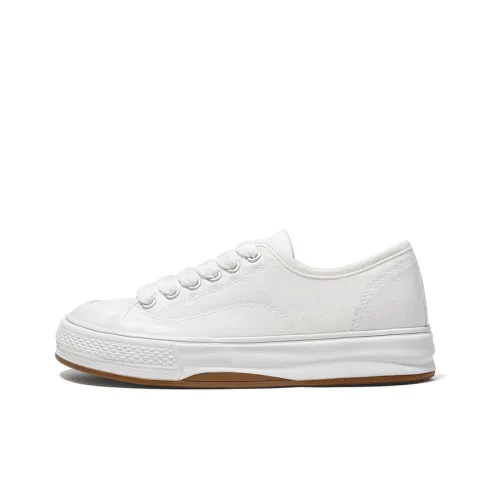 Feiyue Low Top Canvas Shoes Unisex White