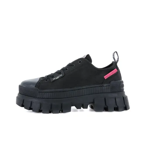 Палладий Revolt Lo T противоскользящие устойчивые к истиранию увеличивающие высоту низкие кеды женские черные