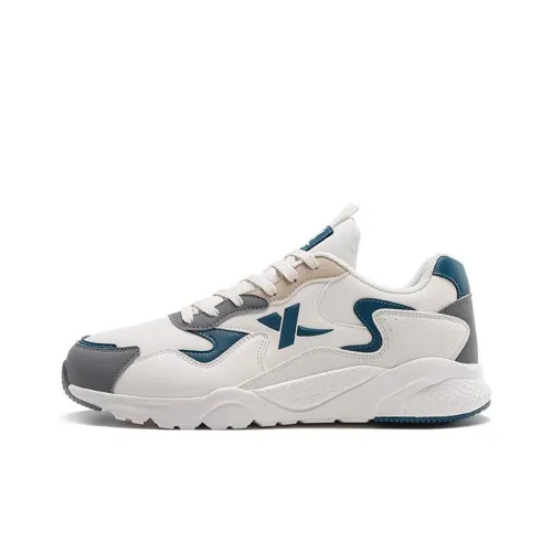 XTEP Низкие кеды для мужчин