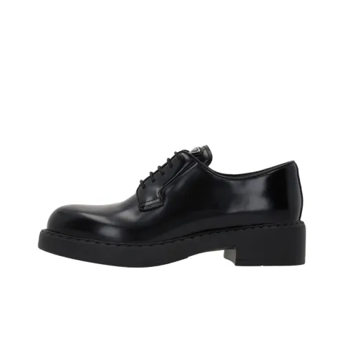 PRADA Женские повседневные туфли Женские