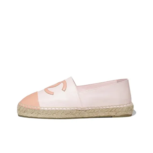 CHANEL Повседневная обувь Женская Розовая