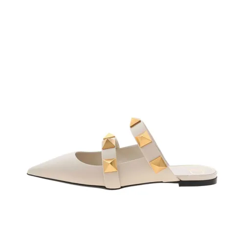 Valentino Garavani Женские повседневные туфли Женские Белые