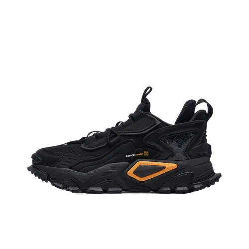 XTEP Shanhai Collection Ink Overflow Low Top Толстая подошва Кроссовки Мужские Черные