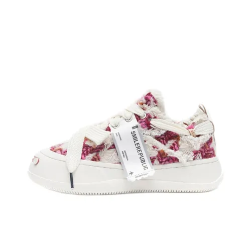 SMILEREPUBLIC Low-Top Canvas Shoes Women's