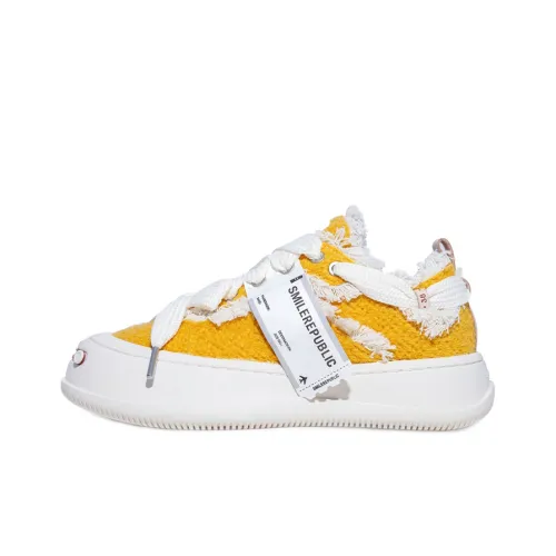 SMILEREPUBLIC Low-Top Canvas Shoes Unisex