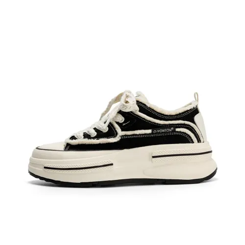 Q.VONTON Low-Top Canvas Shoes Women's