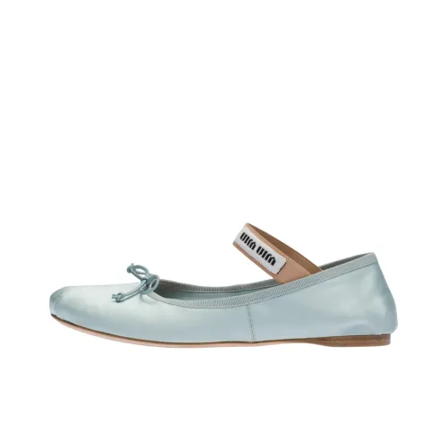 MIU MIU Повседневная обувь Женская Светло-синяя