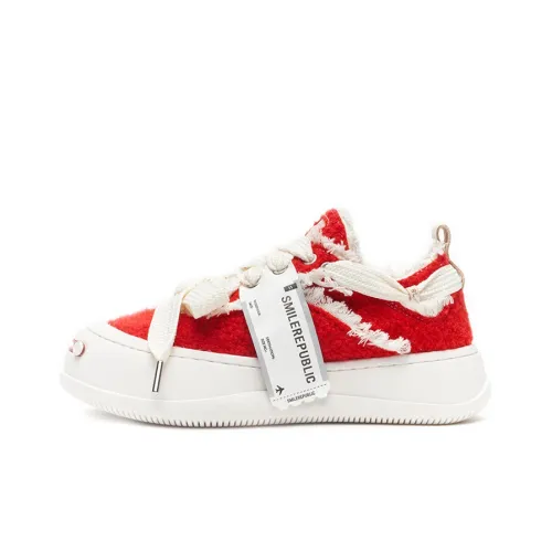 SMILEREPUBLIC Low-Top Canvas Shoes Unisex