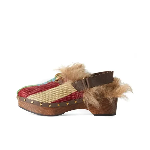 GUCCI Высокие каблуки Женские