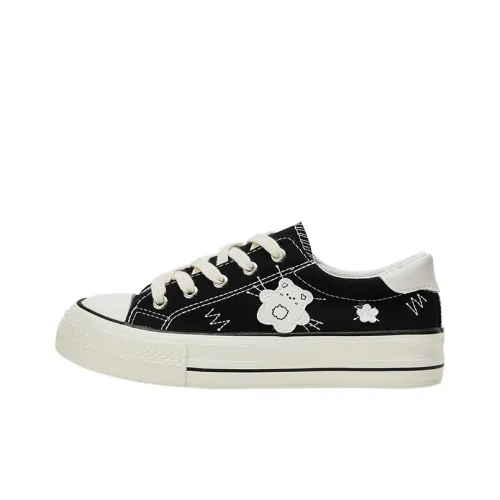 NOME Low-Top Canvas Shoes Women's