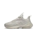 8900027178371573