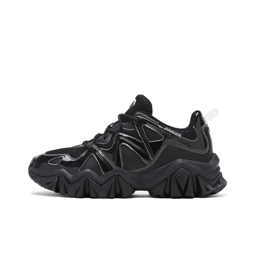 STARTER Износостойкий и Легкий Низкий Топ Кроссовки с Толстой Подошвой Женские Черные