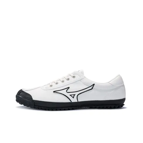 Mizuno LC 02 Противоскользящие Устойчивые к износу Легкие Низкие Кеды Мужские Белый Черный