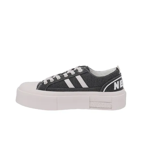 Nerdy Low-Top Canvas Shoes Women's