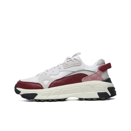 FILA Skyrunner Low Топ Толстая подошва Кроссовки Женские Серый Красный