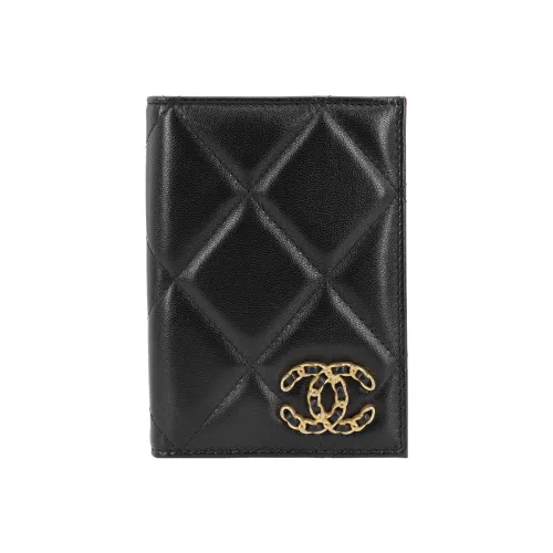 CHANEL Женские кошельки