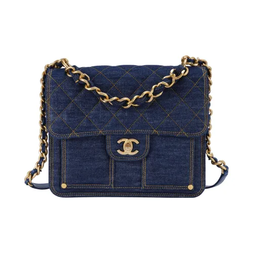CHANEL Рюкзаки Унисекс