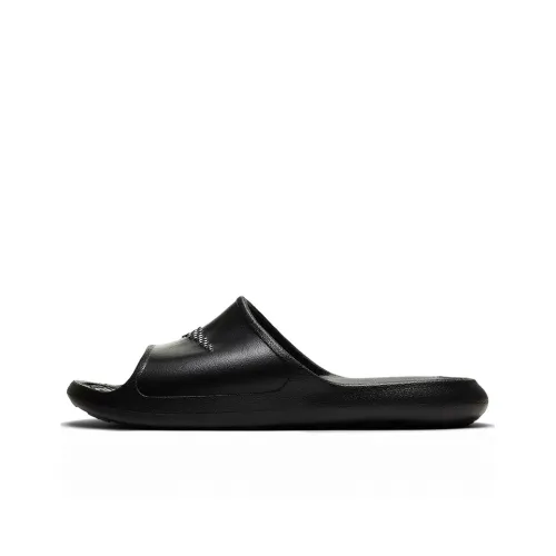 NIKE VICTORI ONE SLIDE Тапочки Женские