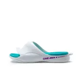 Изумрудно-зеленый