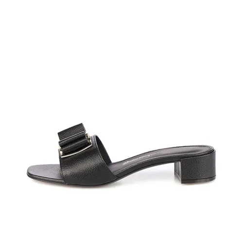 Ferragamo Слипоны Женские Черные