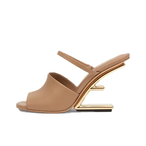 Fendi First Слипоны Женские Бежевые