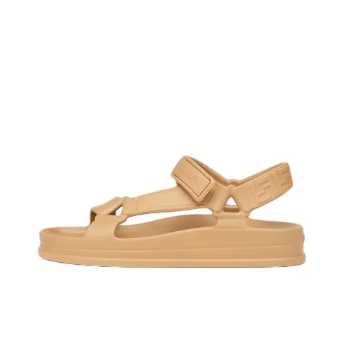 FENDI Пляжные сандалии Женские Коричневый