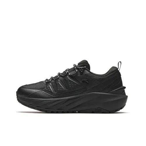 ANTA Беговые кроссовки Low Top Черные Мужские