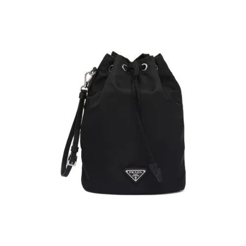PRADA Сумки Женские