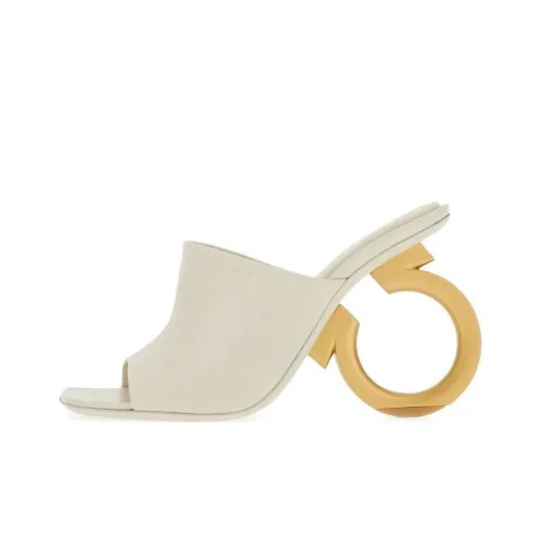 FERRAGAMO Резина Подошва Шлепанцы Женские Экрю