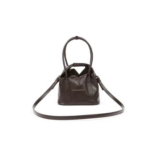 MM6 MAISON MARGIELA Кожа Сумка Сумка через плечо Сумка через плечо Маленькая Женская Коричневая