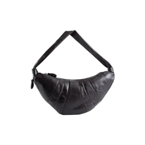 Lemaire Croissant Series с рельефным узором овчина сумки через плечо унисекс темный шоколад