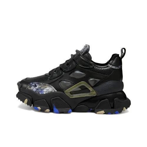 VMe Low-Top Chunky Sneakers Black Women's