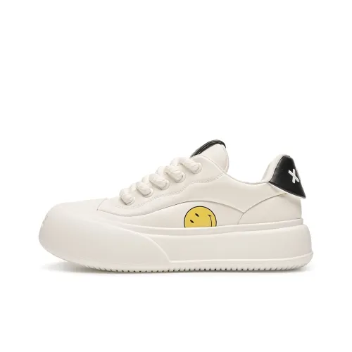 Smiley Casual Низкий Топ Унисекс