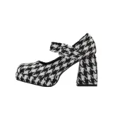 Чёрный узор "гусиная лапка"