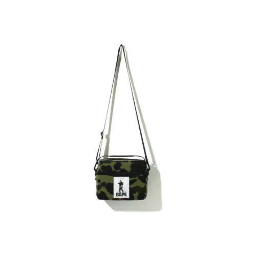A BATHING APE Сумки Унисекс