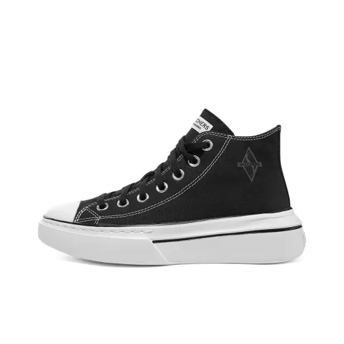 Skechers Низкие кеды женские черно-белые