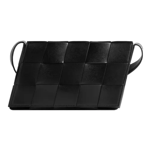 Bottega Veneta Сумка через плечо из коровьей кожи мужская черная