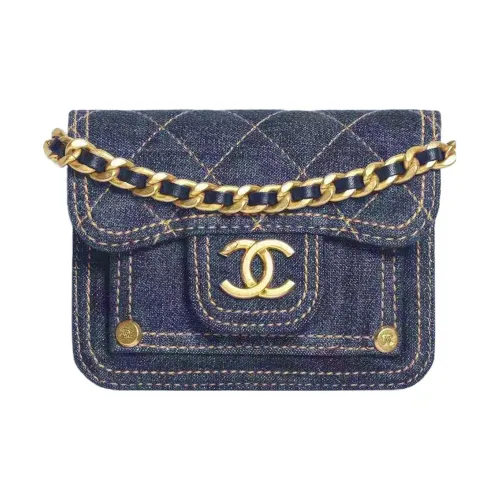 CHANEL Сумки через плечо Женские