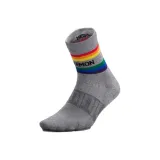 Смешанный цвет серый.