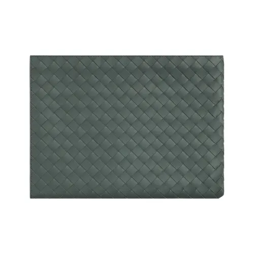 Bottega Veneta Клатч из коровьей кожи мужской темно-сланцево-серый